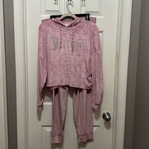 Juicy large pajama set